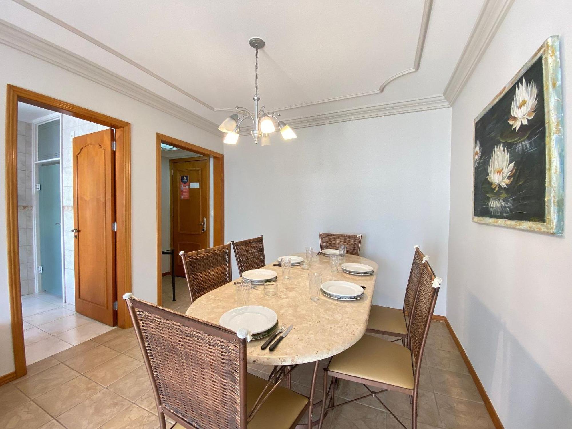 Apartment Prg82 - Climatizado, 3 Dorm, Prox Av Brasil, Amplo